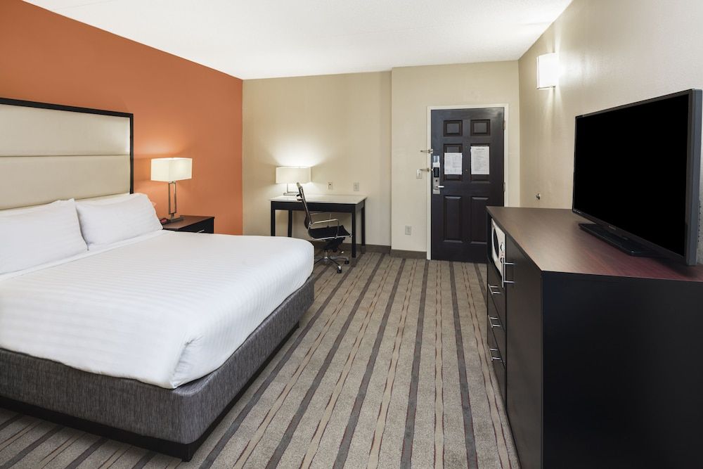 Suite, Multiple Beds, Accessible (Communications Accessible)