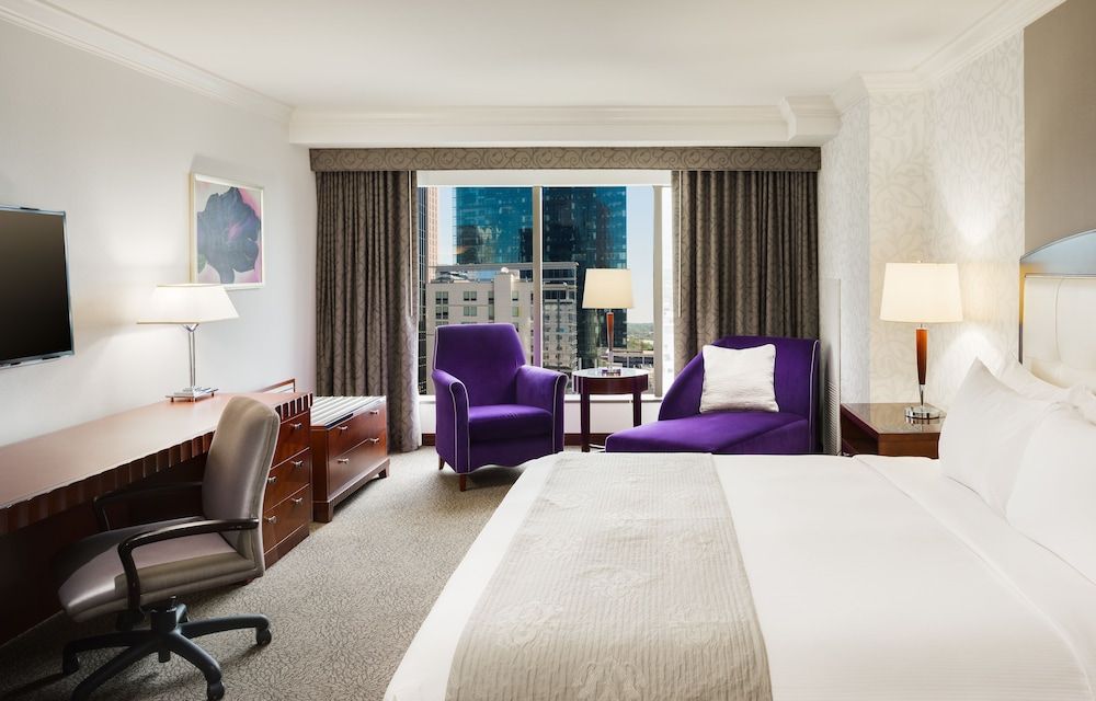 Presidential Suite, 1 King Bed, City View