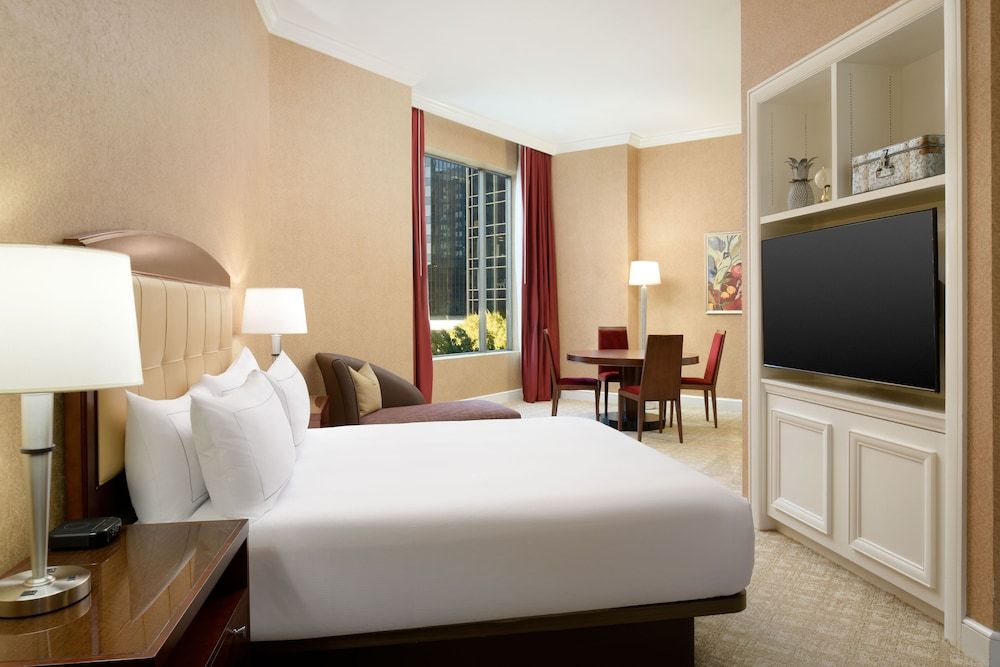 Studio Suite, 1 King Bed, Corner