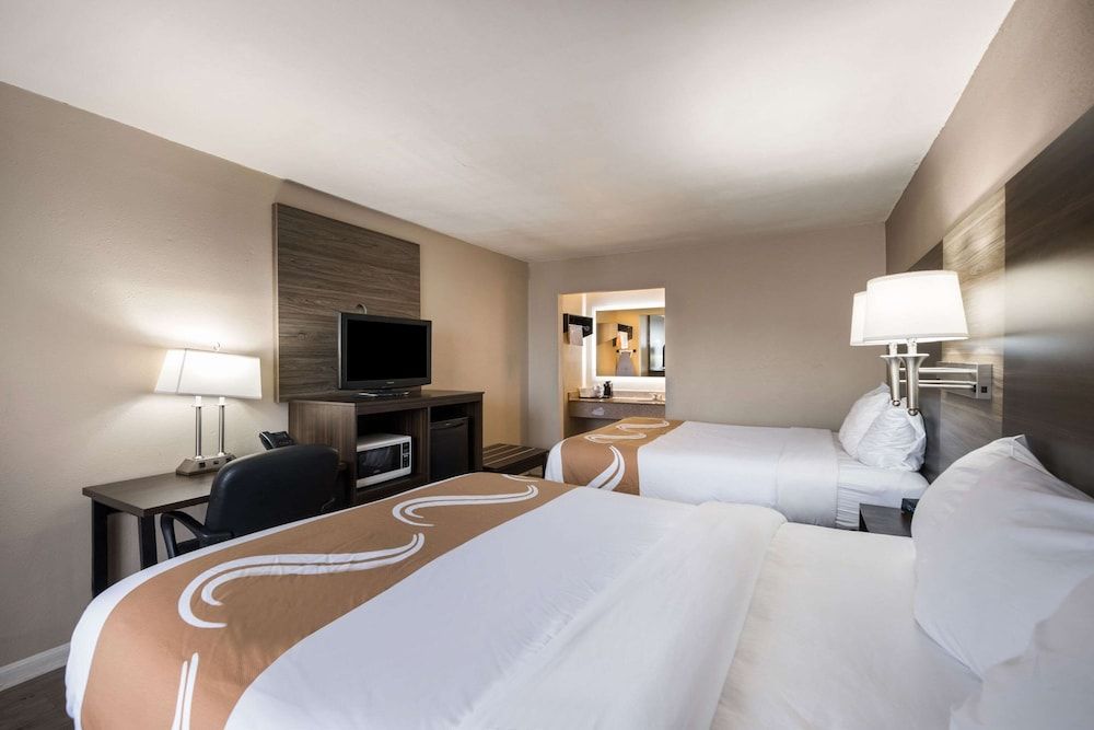 Standard Room, 2 Queen Beds, Non Smoking