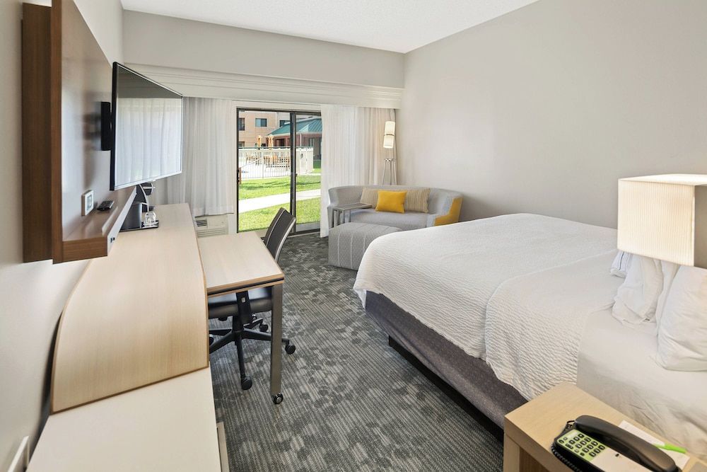 Room, 1 King Bed with Sofa bed