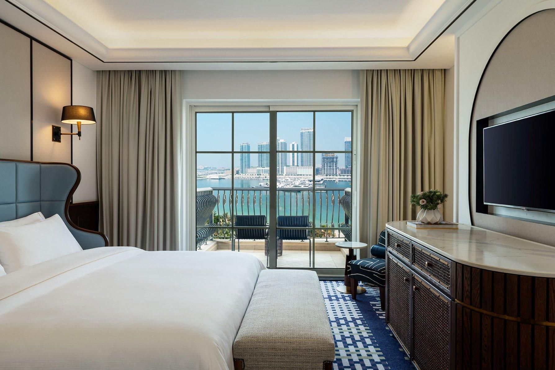 Westin Club Suite Seaview, Club Lounge Access, 1 Bedroom Suite, 1 King, Sofa Bed, Balcony