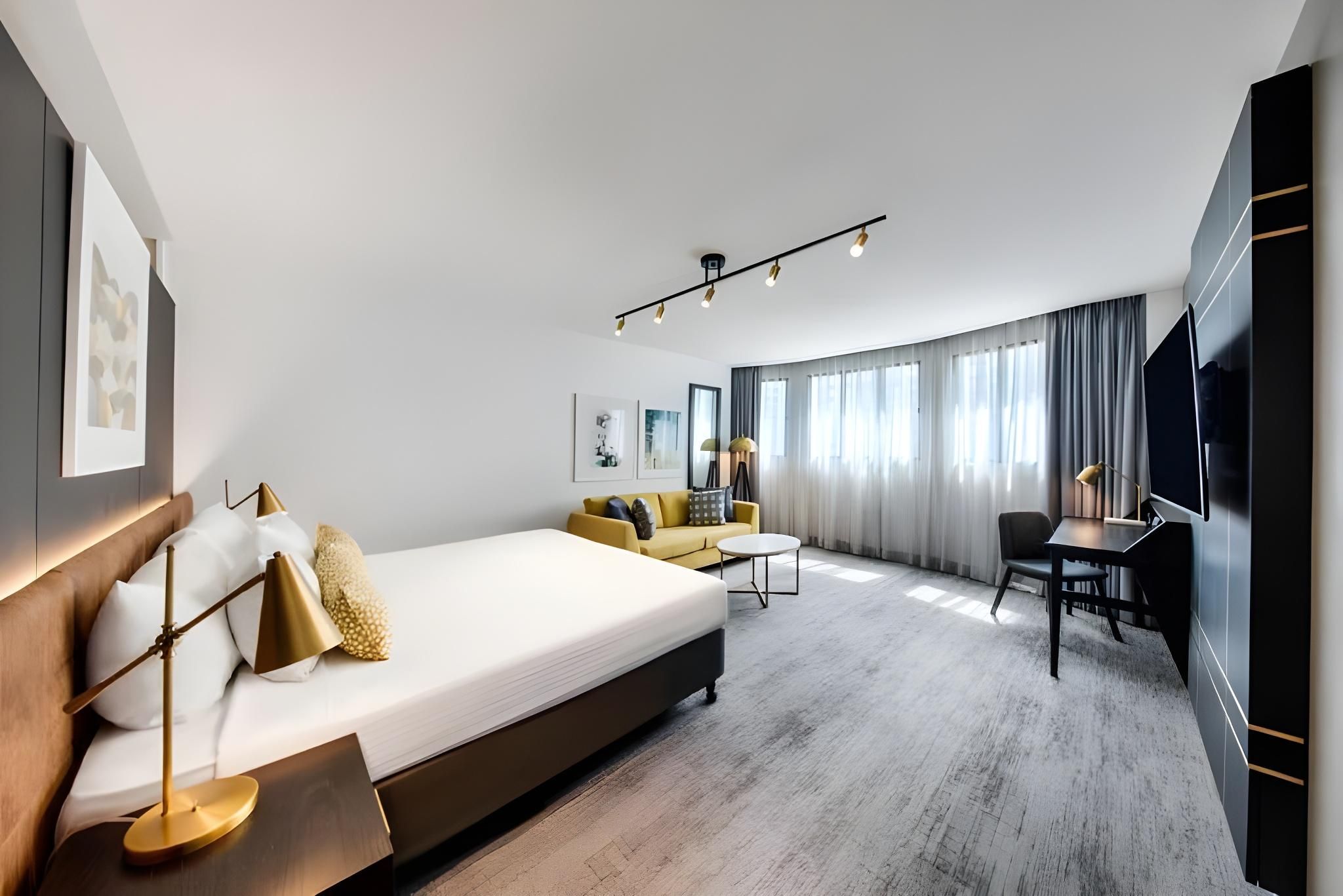 undefined Vibe Hotel Sydney 10