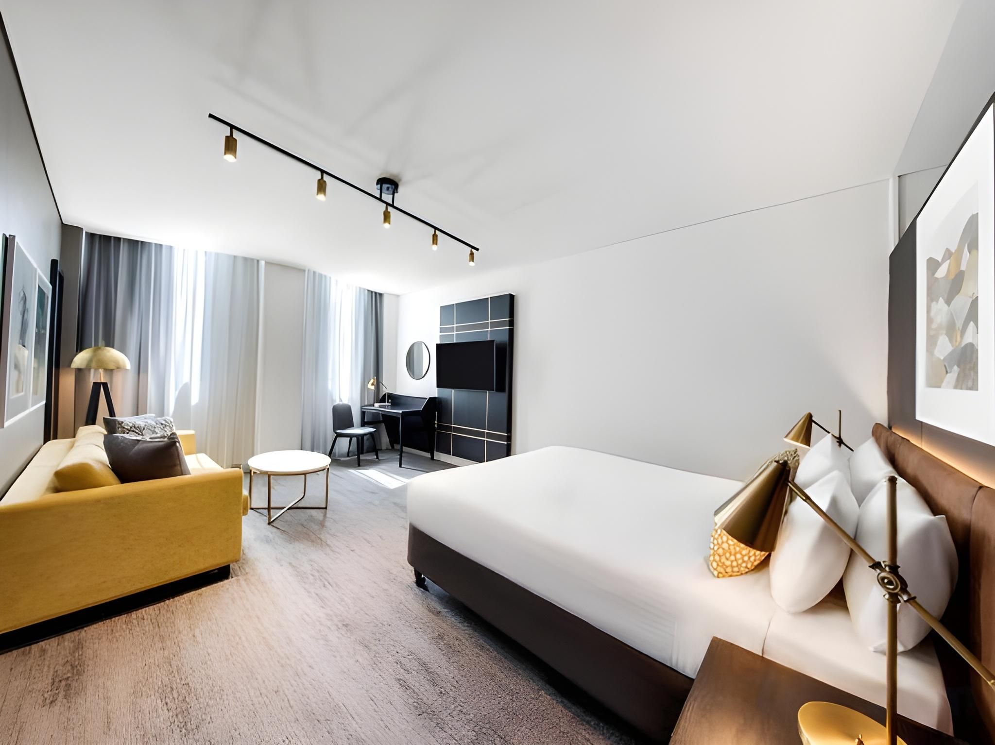 undefined Vibe Hotel Sydney 8