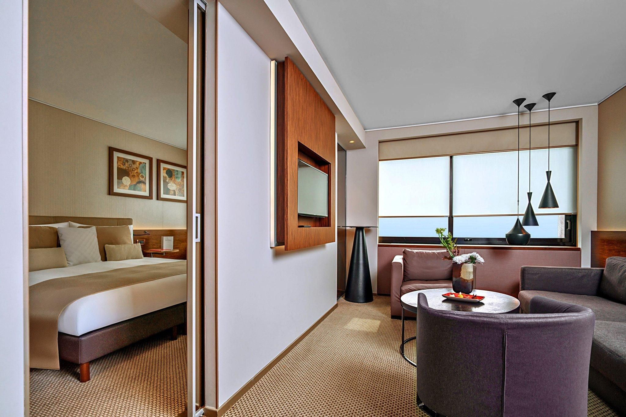 1 Bedroom Suite