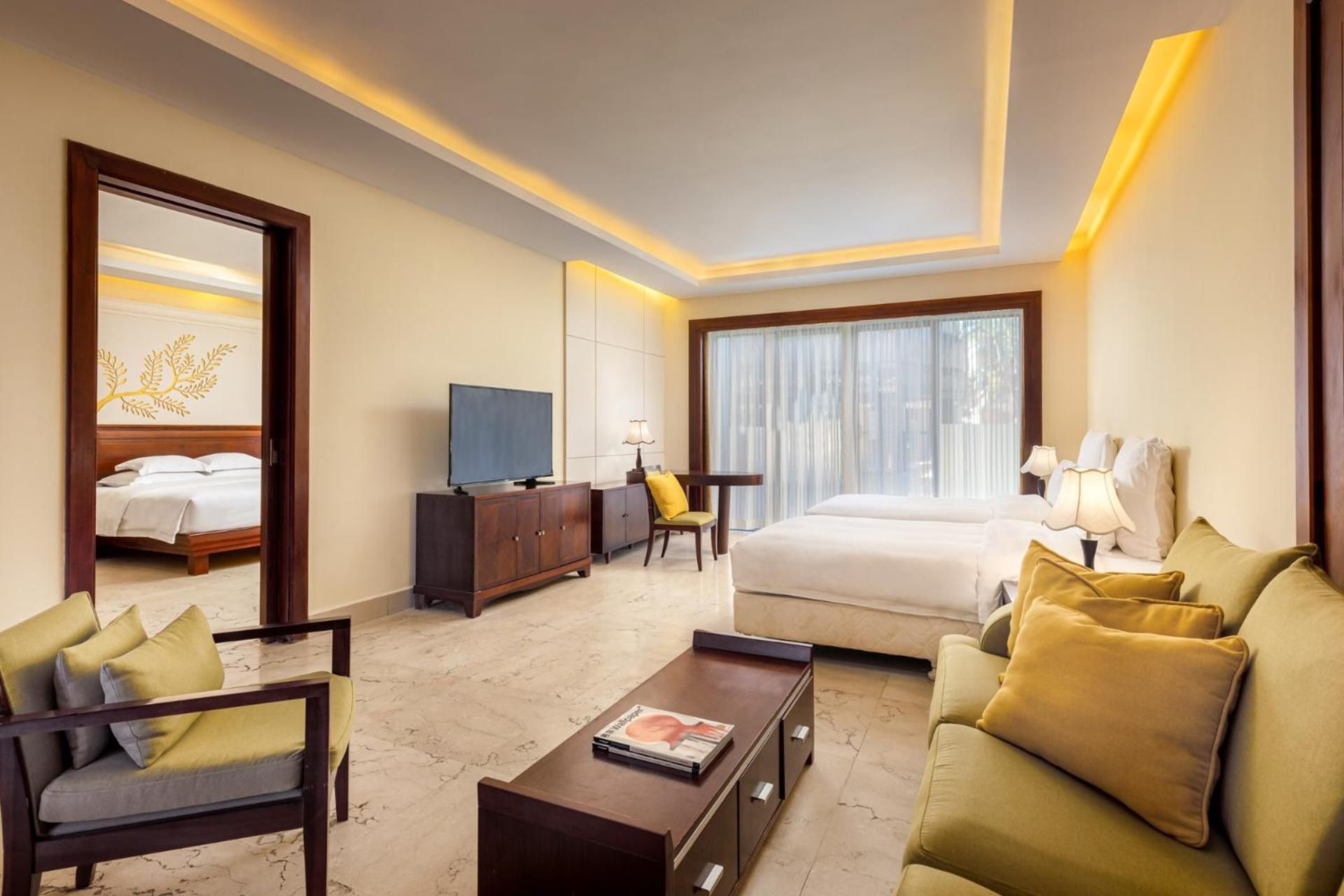 Family Two Bedroom,1 King Size Bed and 2 single beds, Pool View