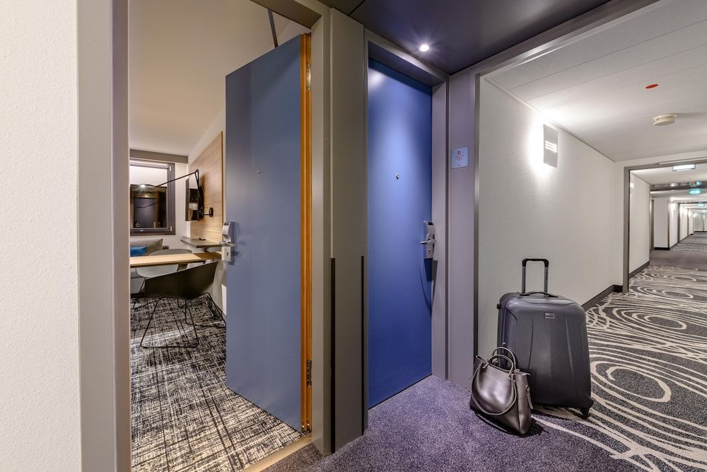 undefined Novotel Suites Berlin City Potsdamer Platz 2