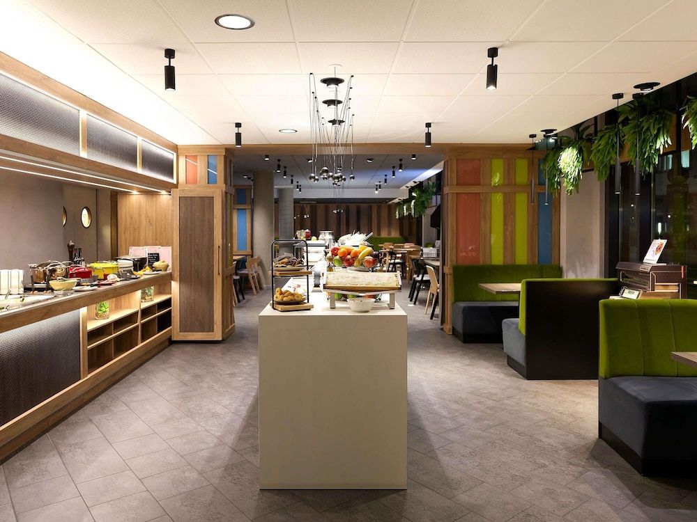 undefined Novotel Suites Berlin City Potsdamer Platz 10