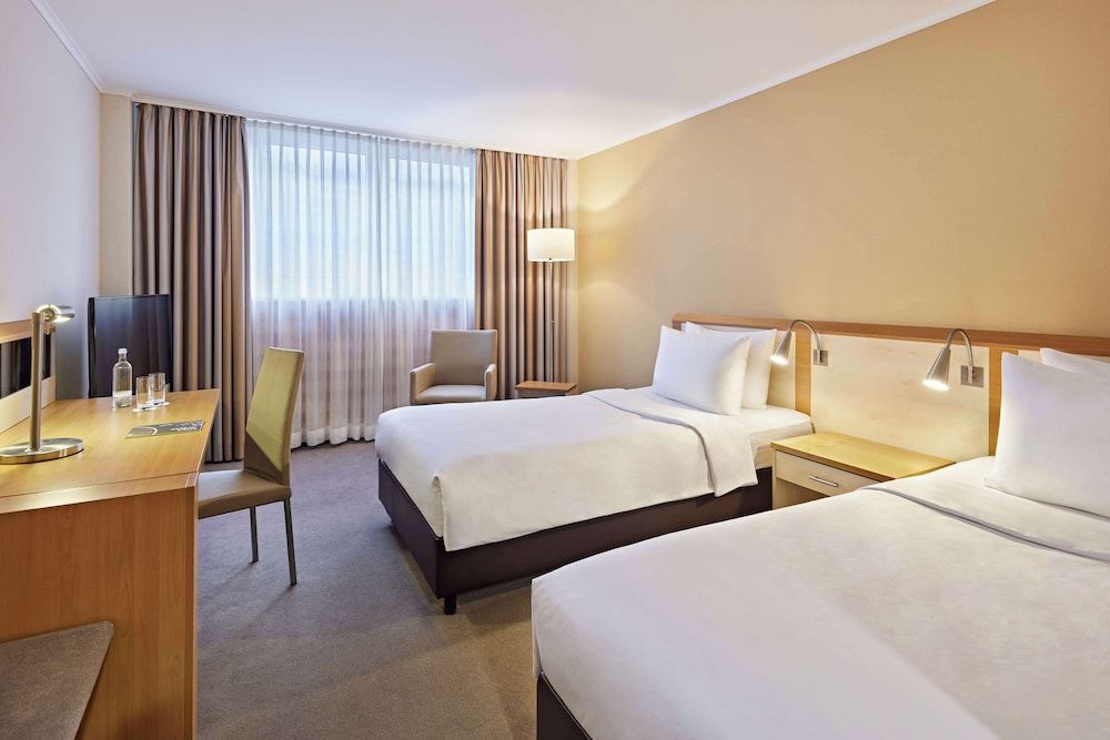 undefined Lindner Hotel Cologne Am Dom, part of JdV by Hyatt 4