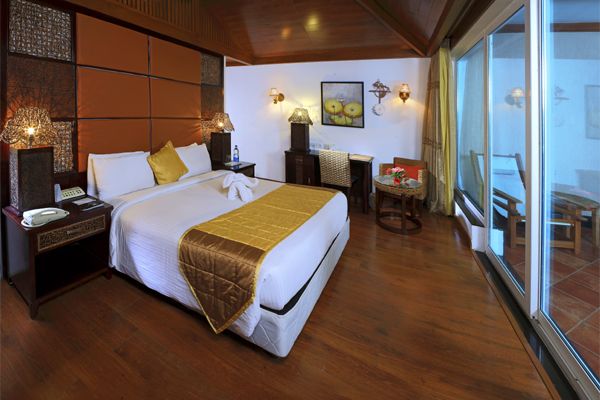 Bermuda with Balcony