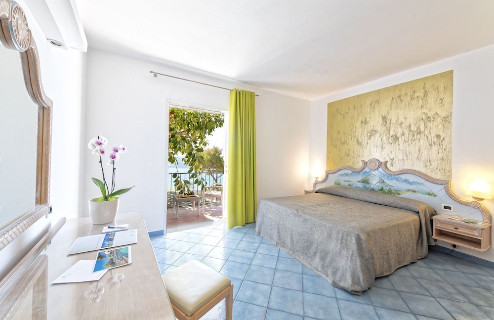 Double Room, Sea View