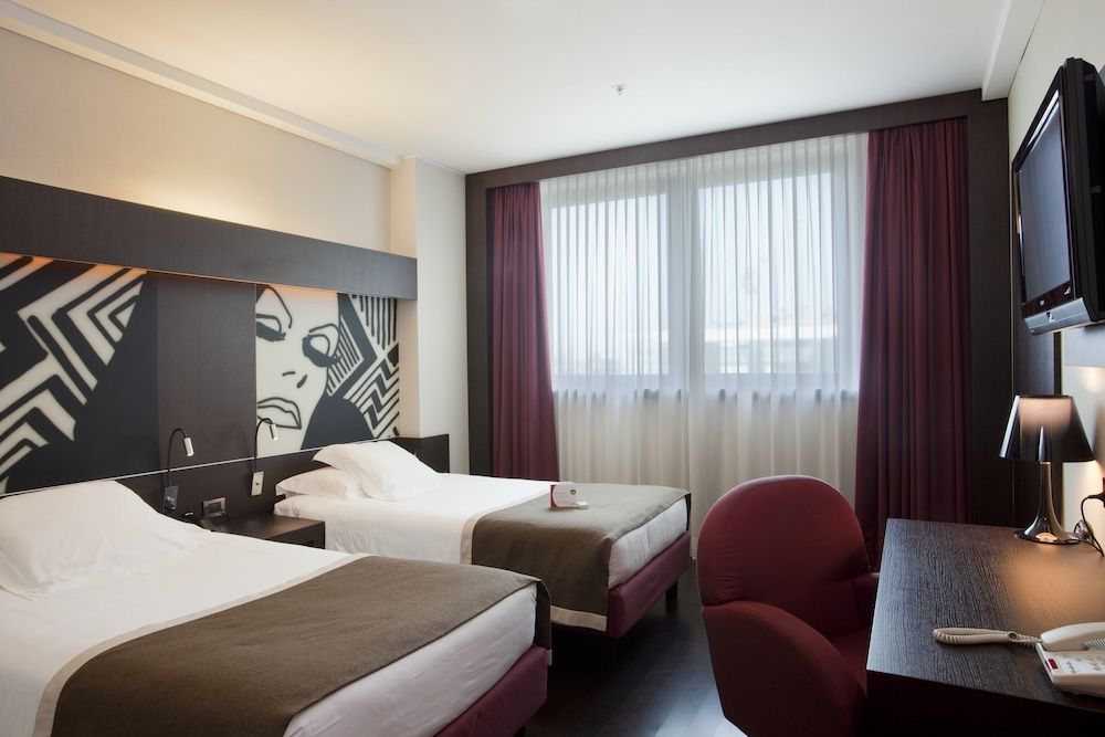 Crowne Plaza Milan City by IHG Standard Room 3
