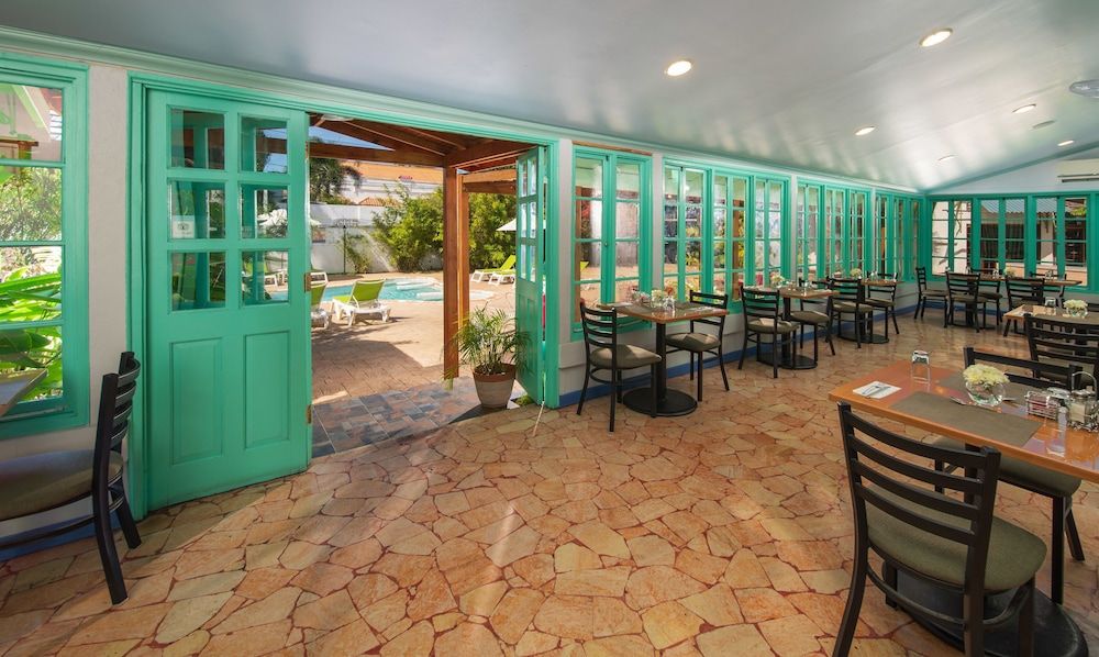 Toby's Resort Standard Room 5