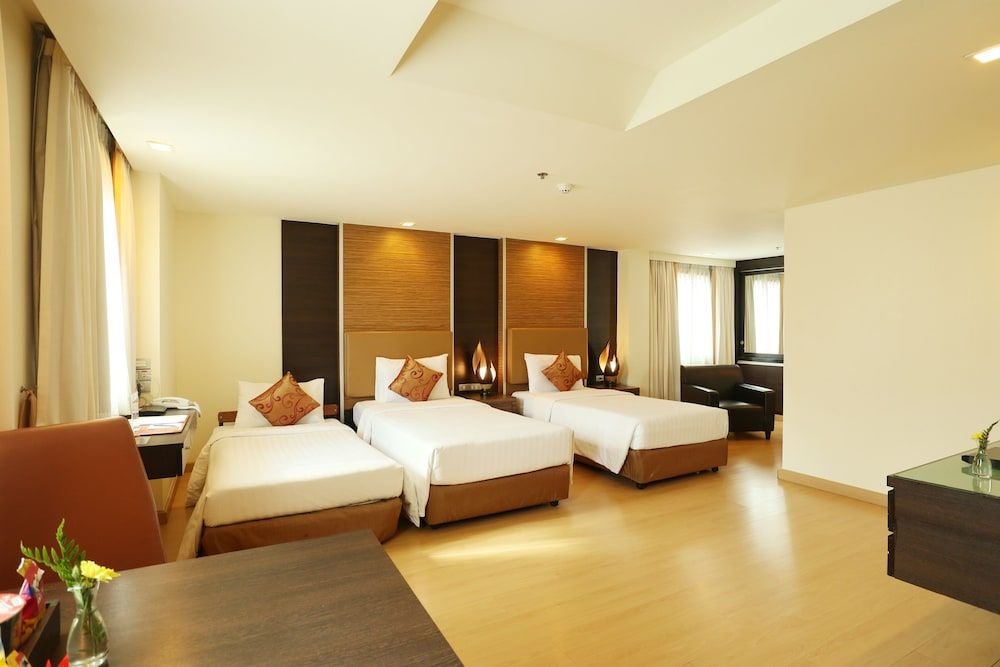 undefined Aspen Suites Hotel Sukhumvit 2 Bangkok 9