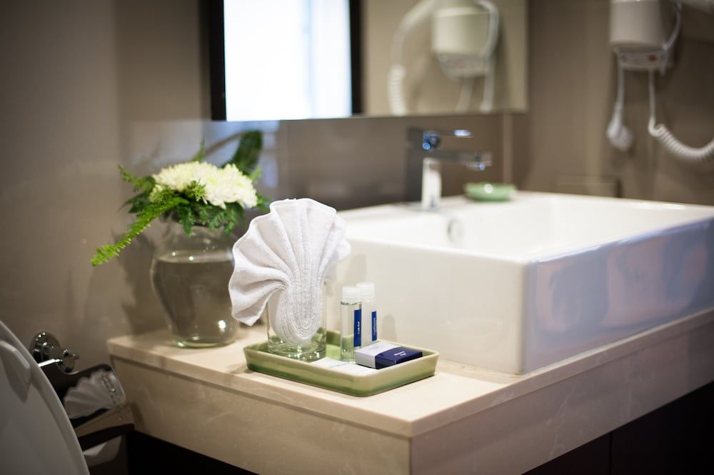 Aspen Suites Hotel Sukhumvit 2 Bangkok Deluxe Room 7