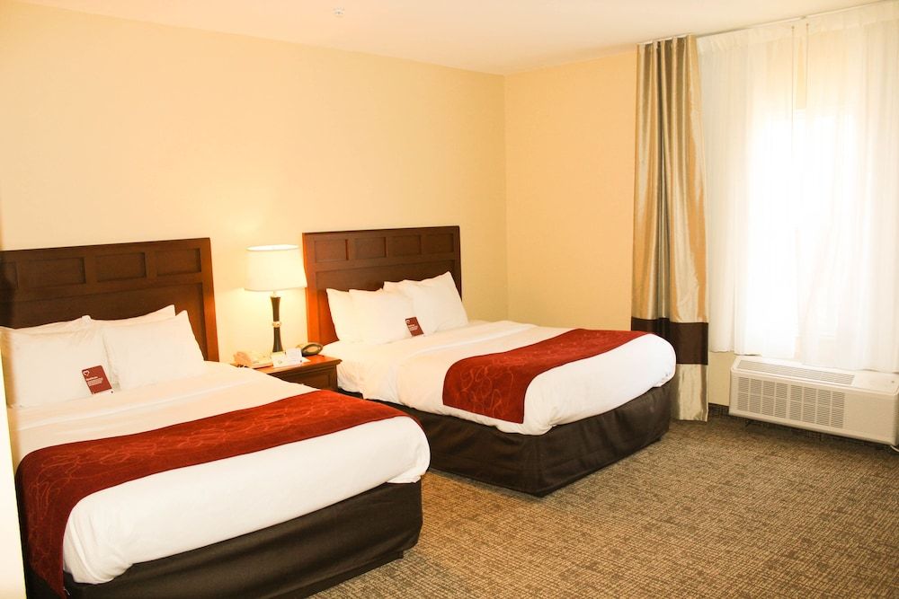 Deluxe Suite, Multiple Beds, Non Smoking