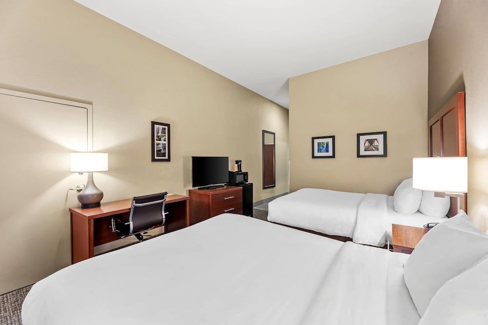 Room, 2 Queen Beds, Accessible, Non Smoking