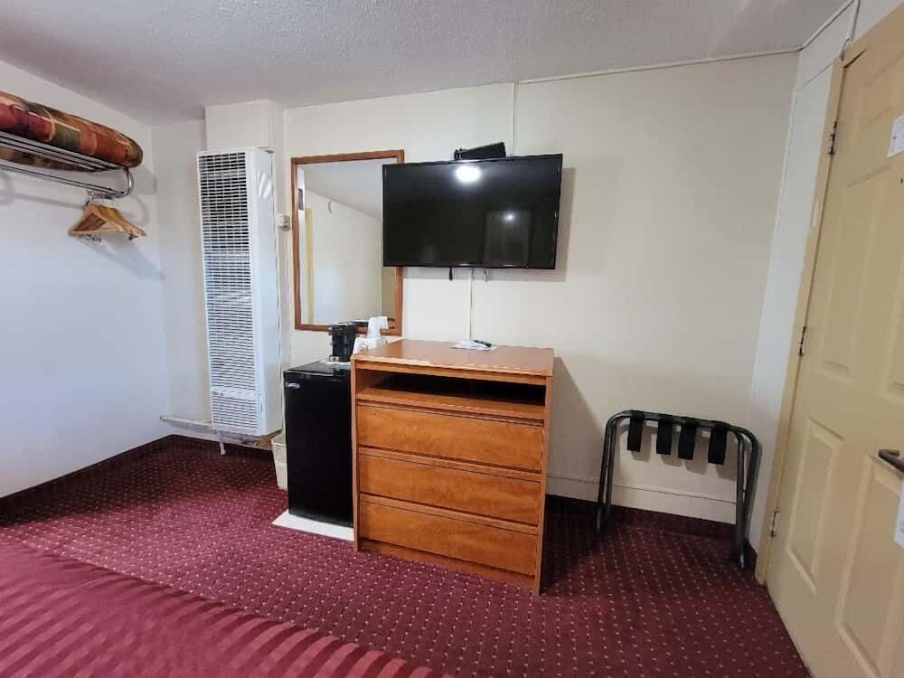 Americas Best Value Inn Williams Grand Canyon Room, 1 Queen Bed, Non Smoking 2