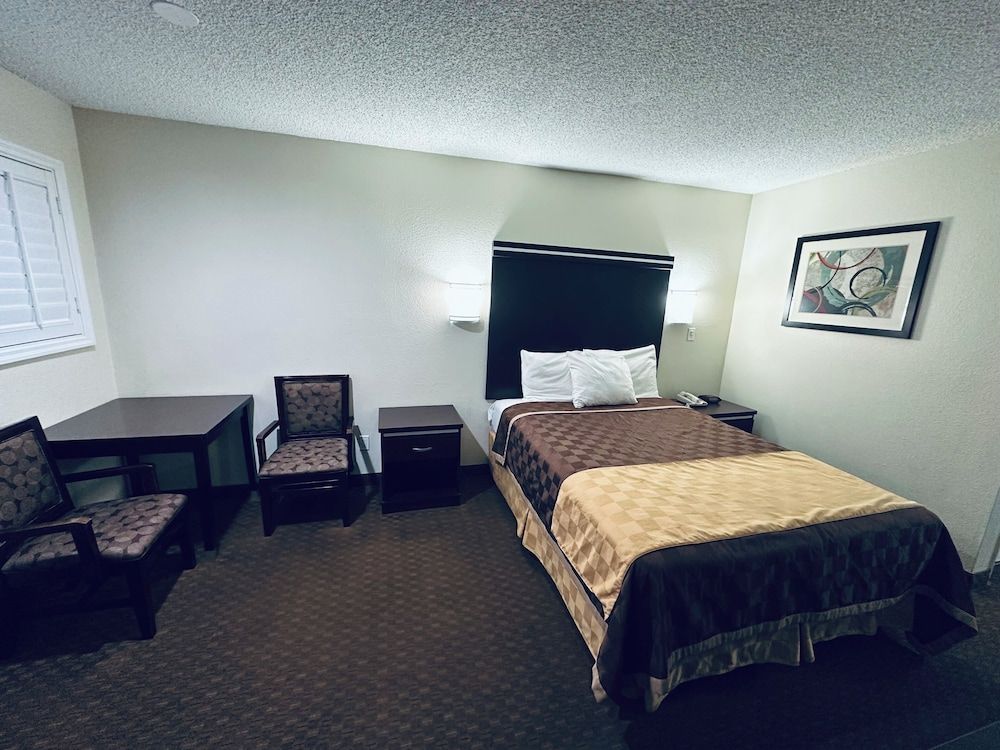 Americas Best Value Inn Calimesa Room, 1 Queen Bed, Non Smoking 2