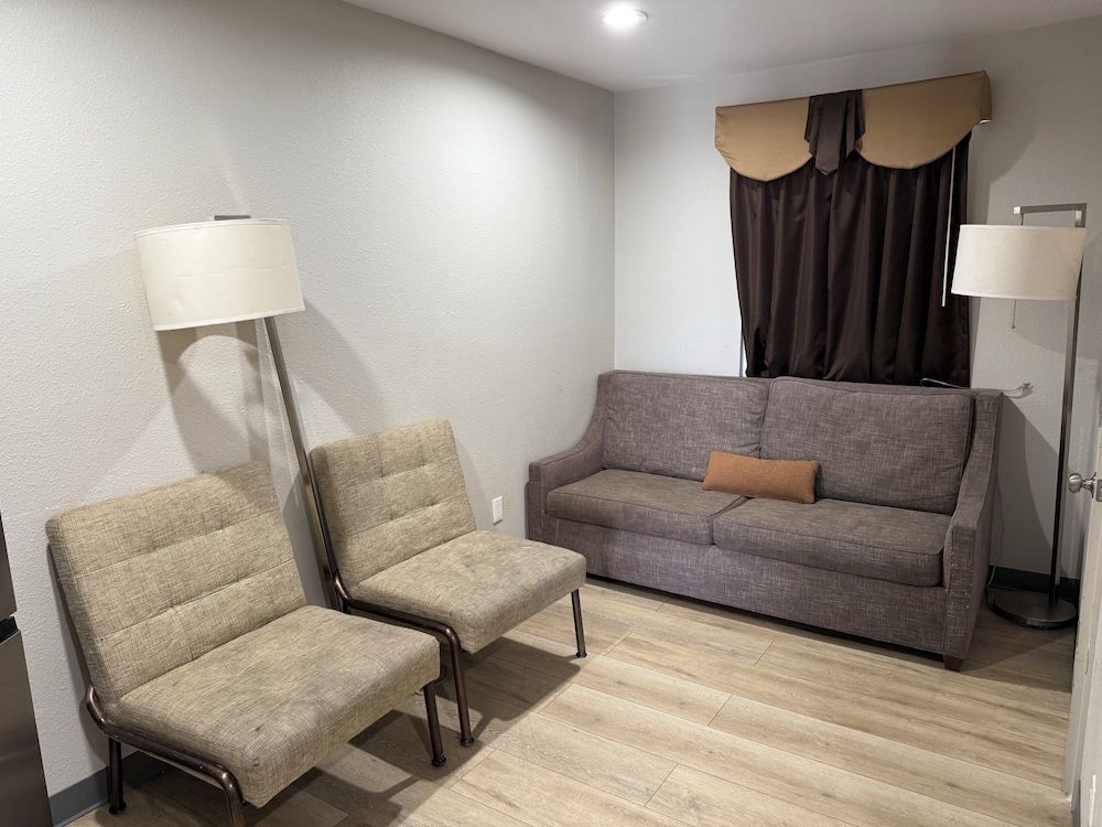 Big 7 Motel Chula Vista I-5 Room, 1 Queen Bed, Non Smoking 4