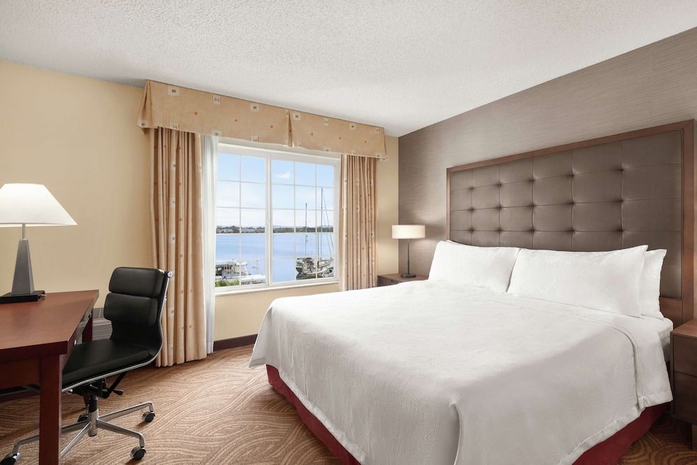 Room, 2 Bedrooms, Bay View