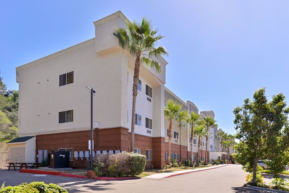 undefined Candlewood Suites San Diego by IHG 6