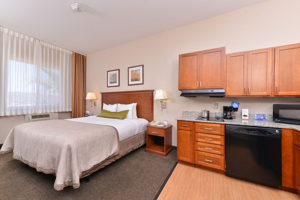 Studio Suite, 1 King Bed