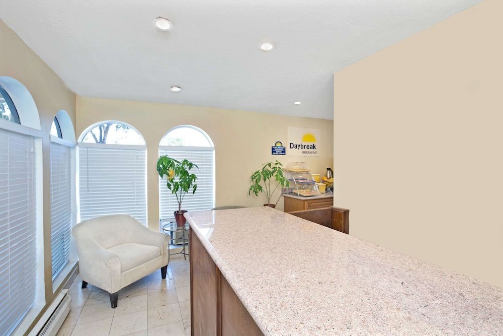 undefined Days Inn by Wyndham San Jose 7