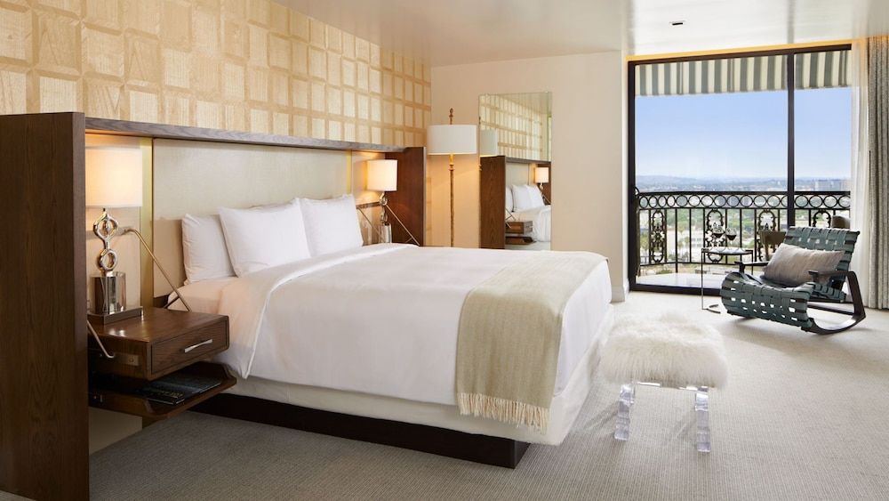 Gate Two Bedroom Suite
