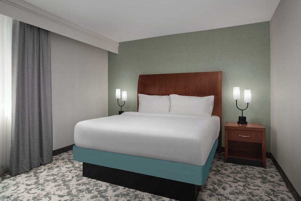 Junior Suite, 1 King Bed with Sofa bed
