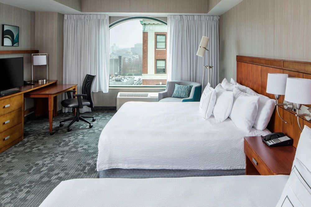 Room, 2 Queen Beds, Non Smoking