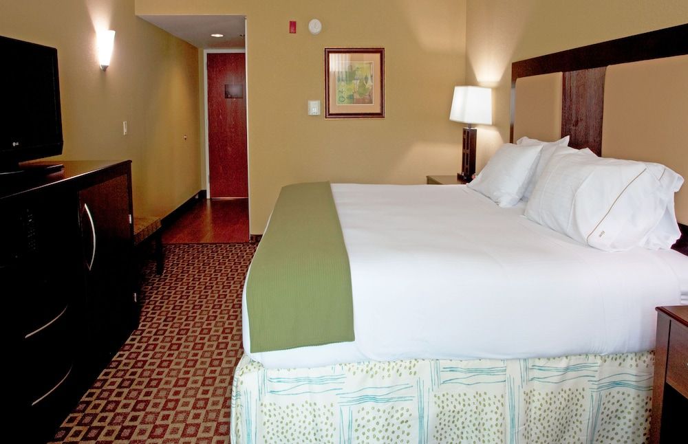 Room, 1 King Bed, Accessible (Comm, Roll Shwr)