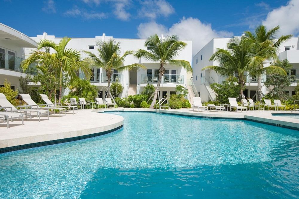 undefined Santa Maria Suites 9