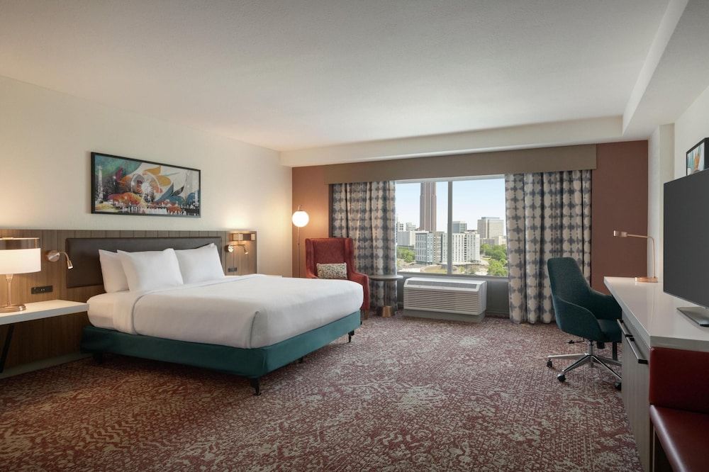 undefined Hilton Garden Inn Atlanta Downtown