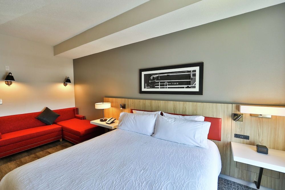 Room, 1 King Bed (Oversized)