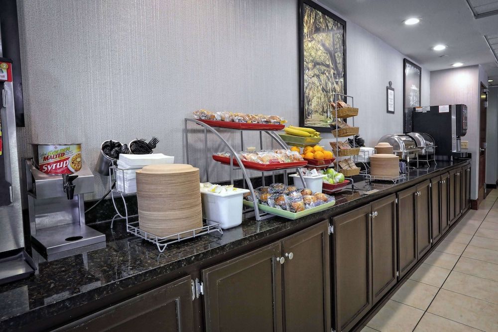 undefined Wingate by Wyndham Savannah/Pooler 8