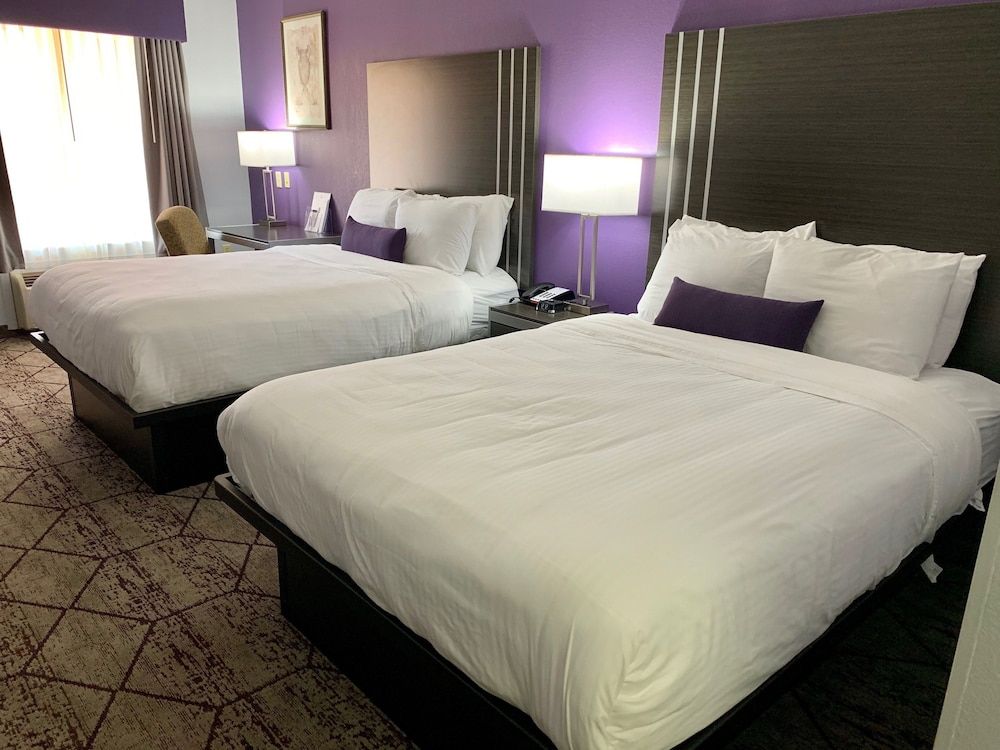 Standard Room, 2 Queen Beds, Non Smoking, Refrigerator & Microwave (Interior Corridor)