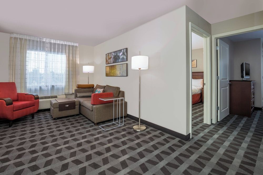 Suite, 2 Bedrooms (Hearing Accessible)