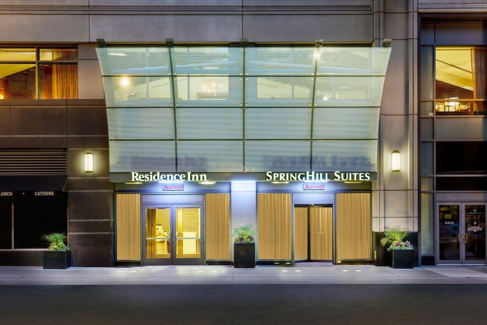 undefined Residence Inn by Marriott Chicago Downtown / River North 3