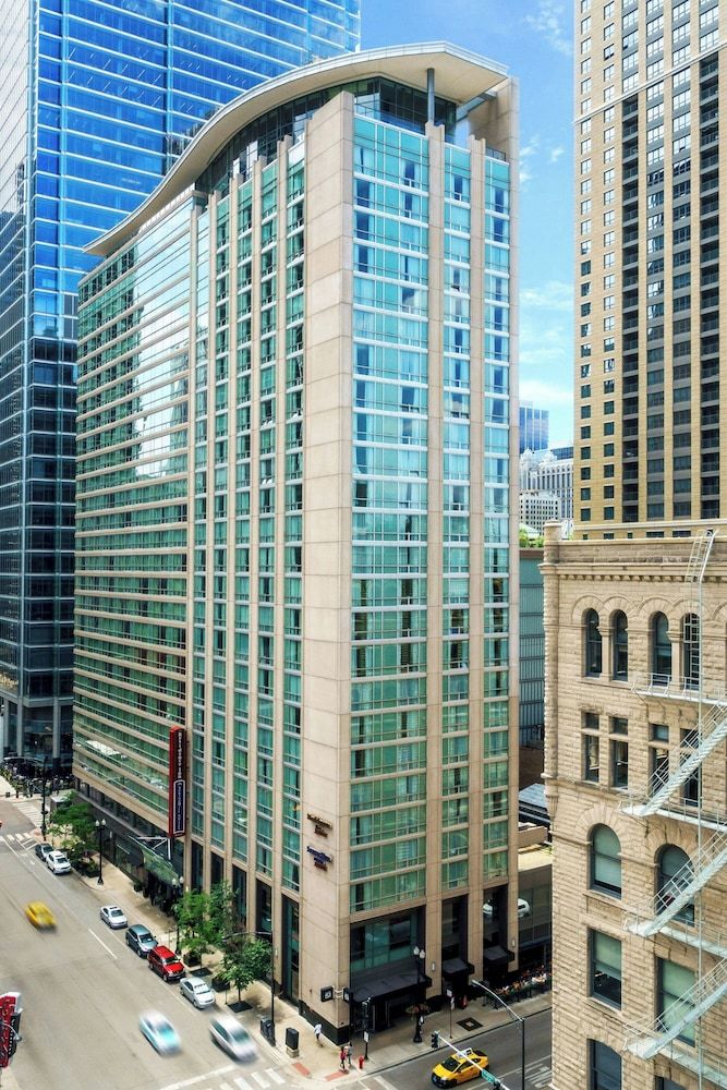 undefined Residence Inn by Marriott Chicago Downtown / River North 2