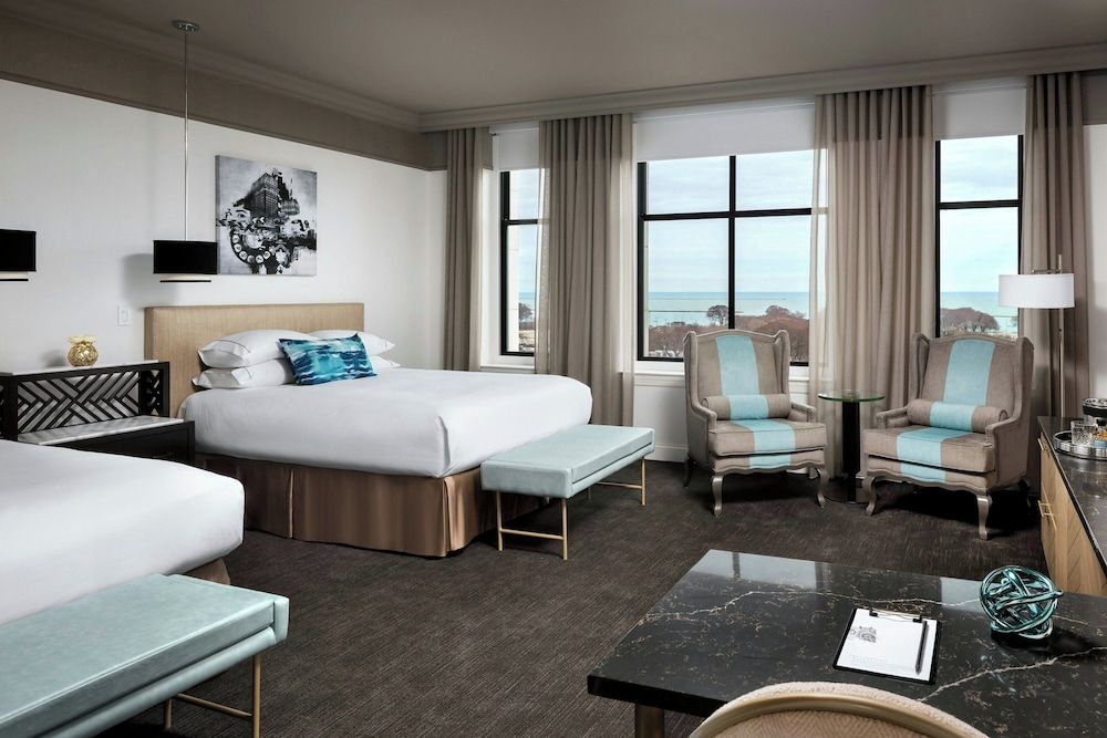 undefined The Blackstone, Autograph Collection 4