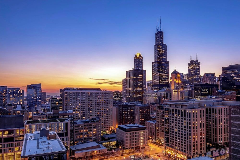 The Blackstone, Autograph Collection Room, 1 King Bed 2