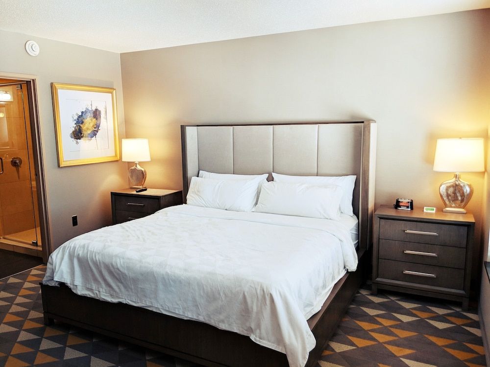 Suite, Multiple Beds