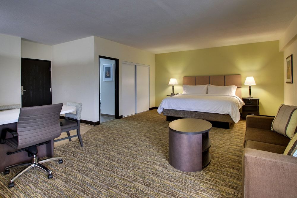 Suite, 2 Bedrooms, Accessible (Hearing)
