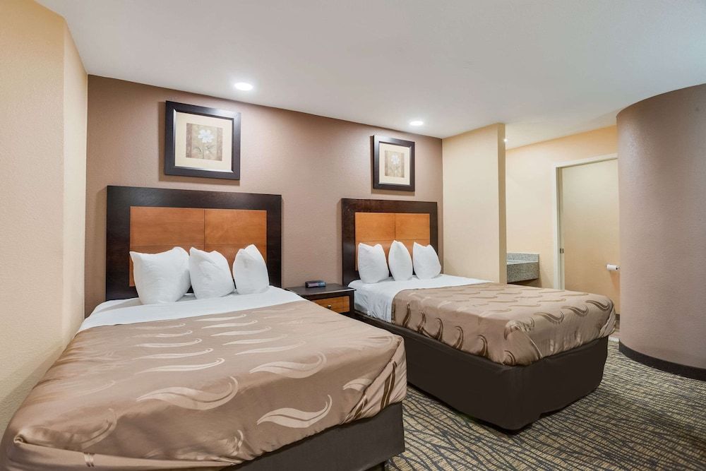 Standard Room, 2 Double Beds, Non Smoking