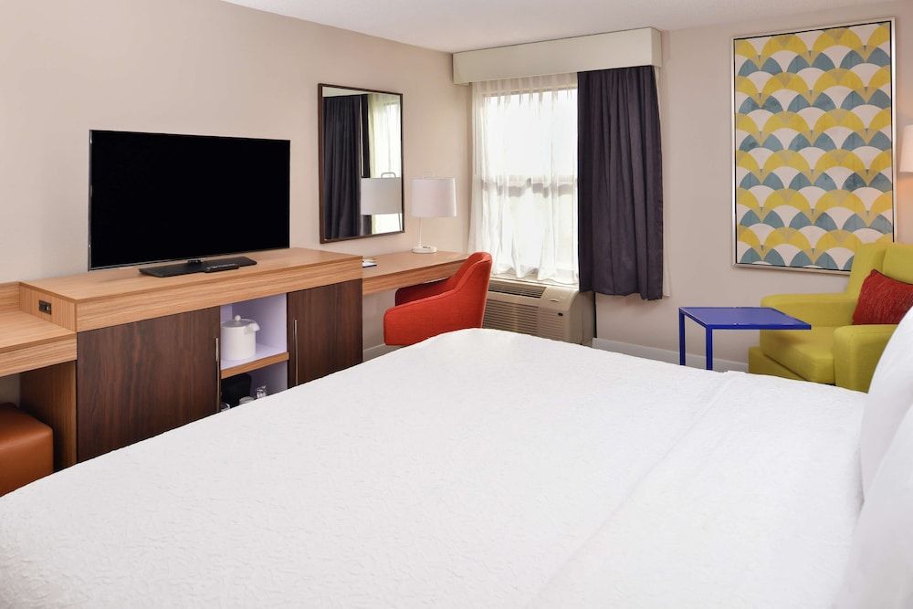 Room, 1 King Bed, Accessible, Non Smoking