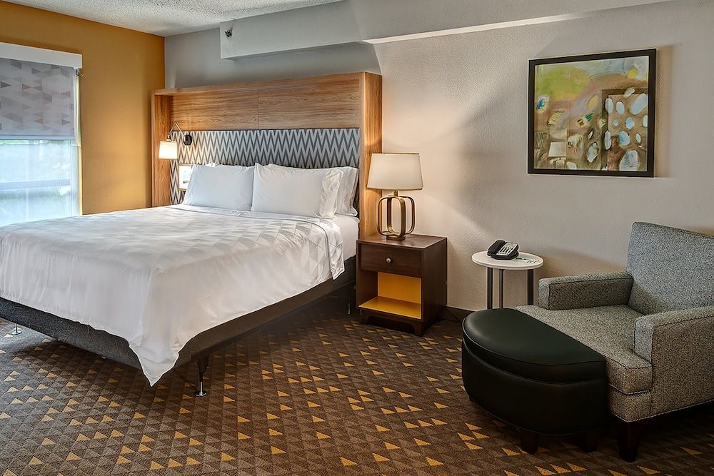 Suite, 1 King Bed