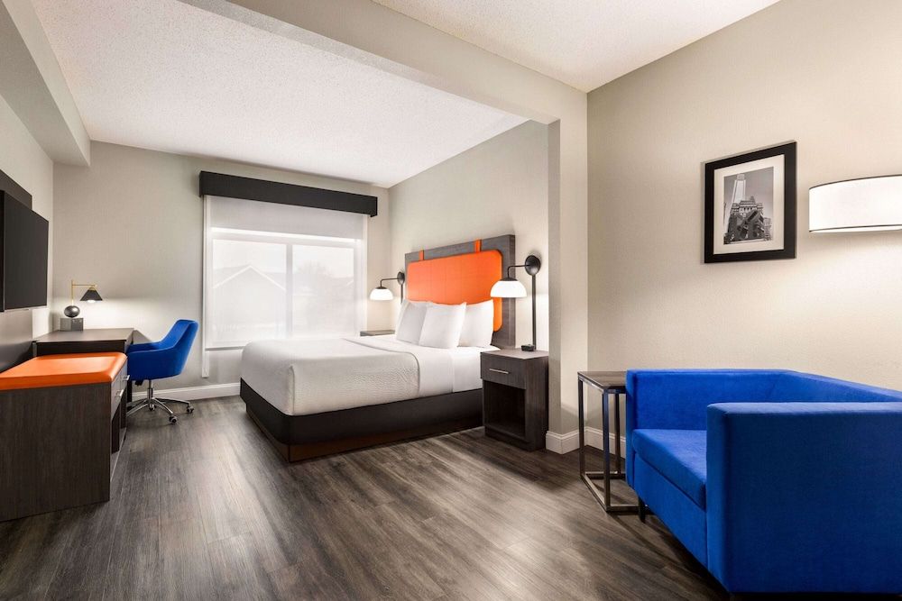 Room, 1 King Bed, Non Smoking