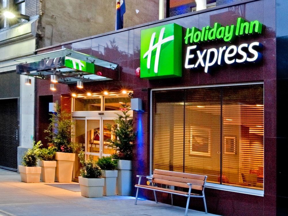 undefined Holiday Inn Express New York City Times Square by IHG 6