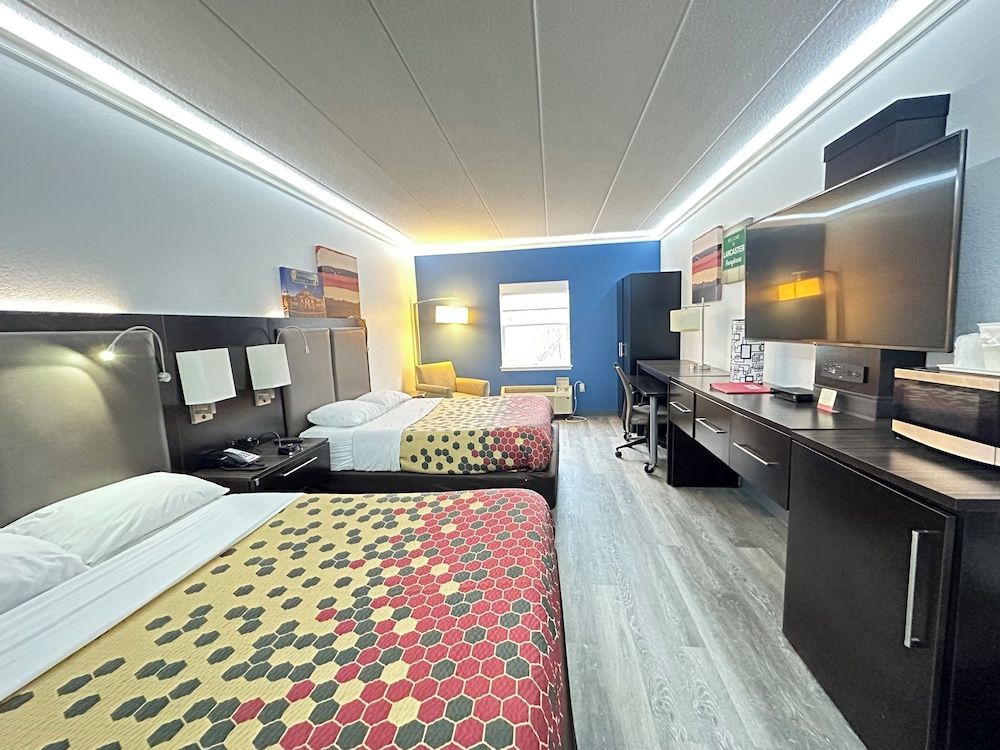 Room, 2 Queen Beds, Non Smoking